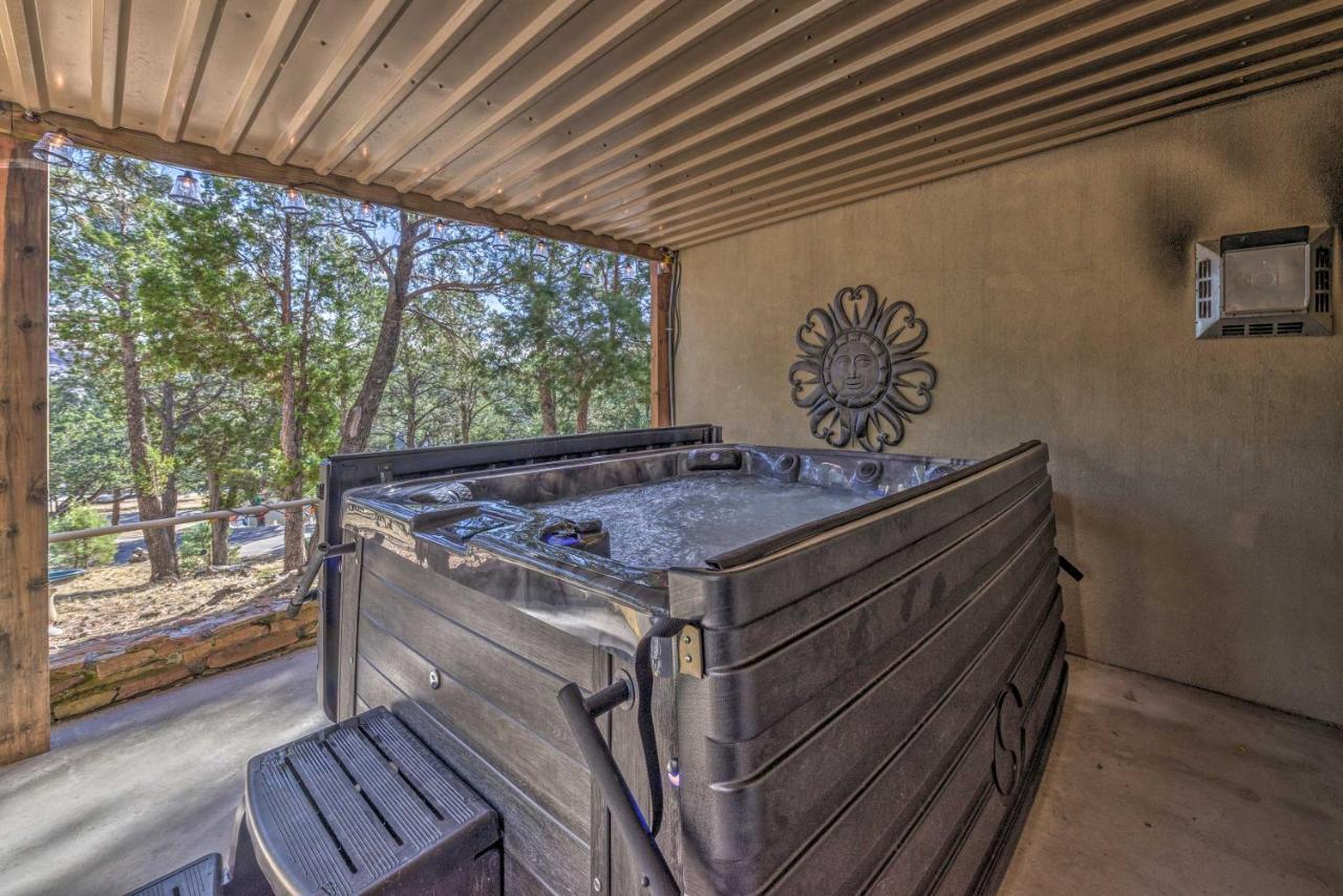 Roomy Ruidoso Retreat With Deck, Grill, And Mtn Views! 外观 照片
