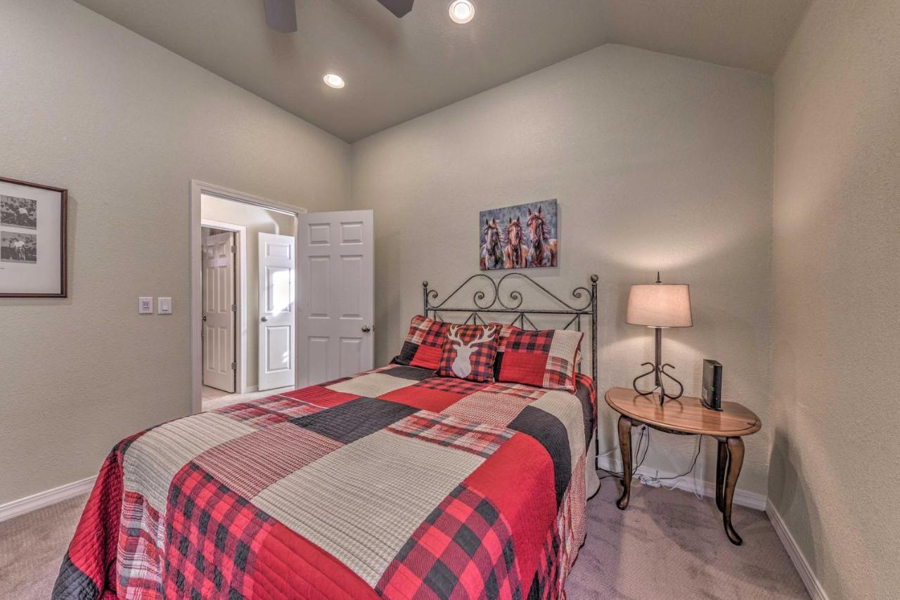 Roomy Ruidoso Retreat With Deck, Grill, And Mtn Views! 外观 照片